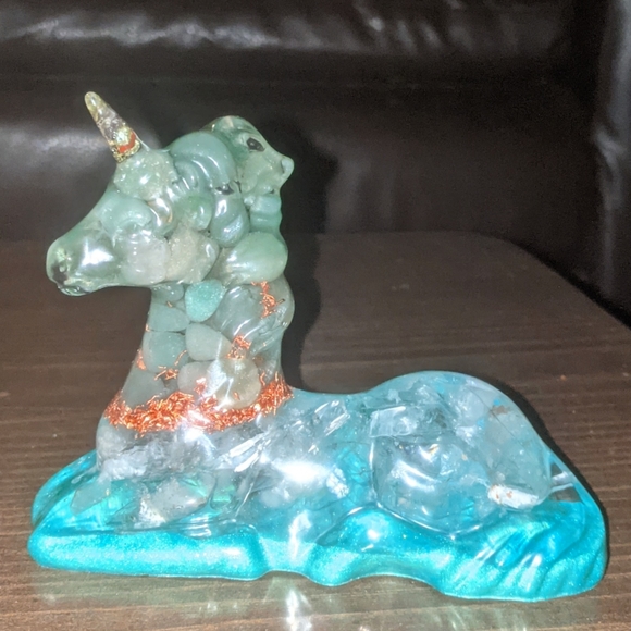 Orgonite Unicorn - Picture 3 of 5